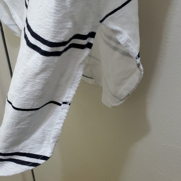 🔴2 for $10🔴 ZARA -DARK NAVY BLUE & WHITE STRIPE - Picture 4 of 5